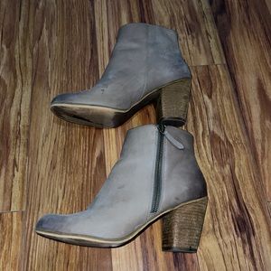 BP block heel bootie - Size 9
